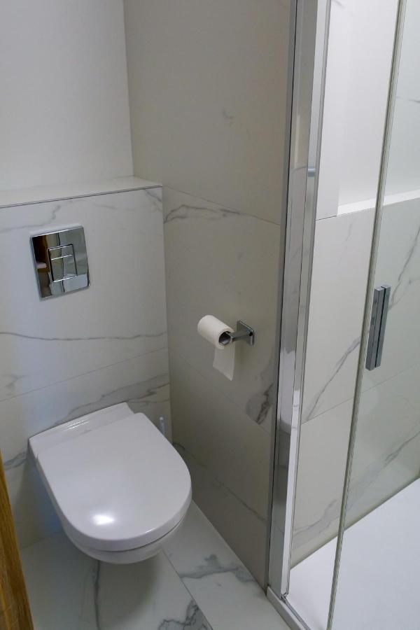 Hotel Duet Хелм Экстерьер фото